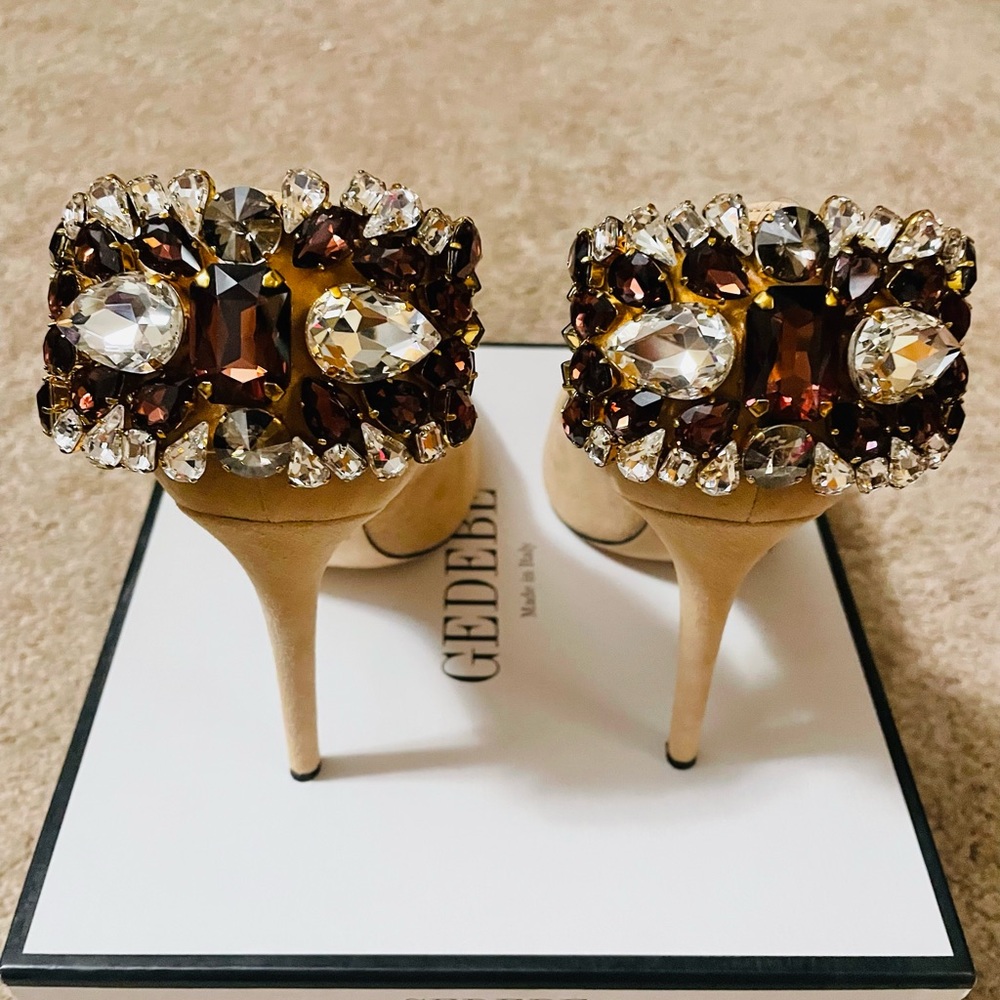 Gedebe Veronique Suede Nude